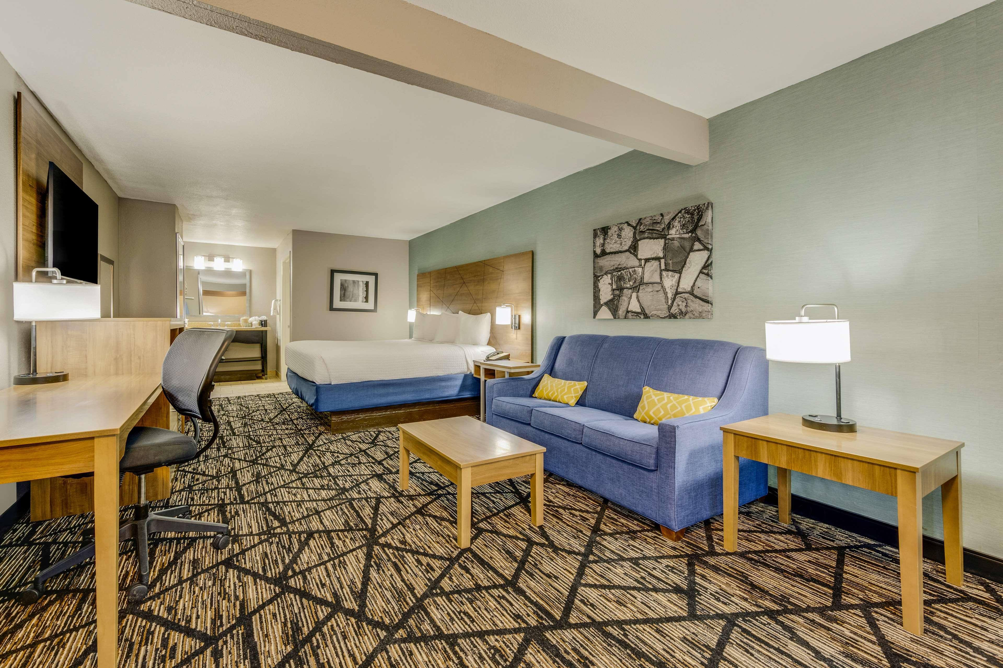 Best Western Huntsville Exterior photo