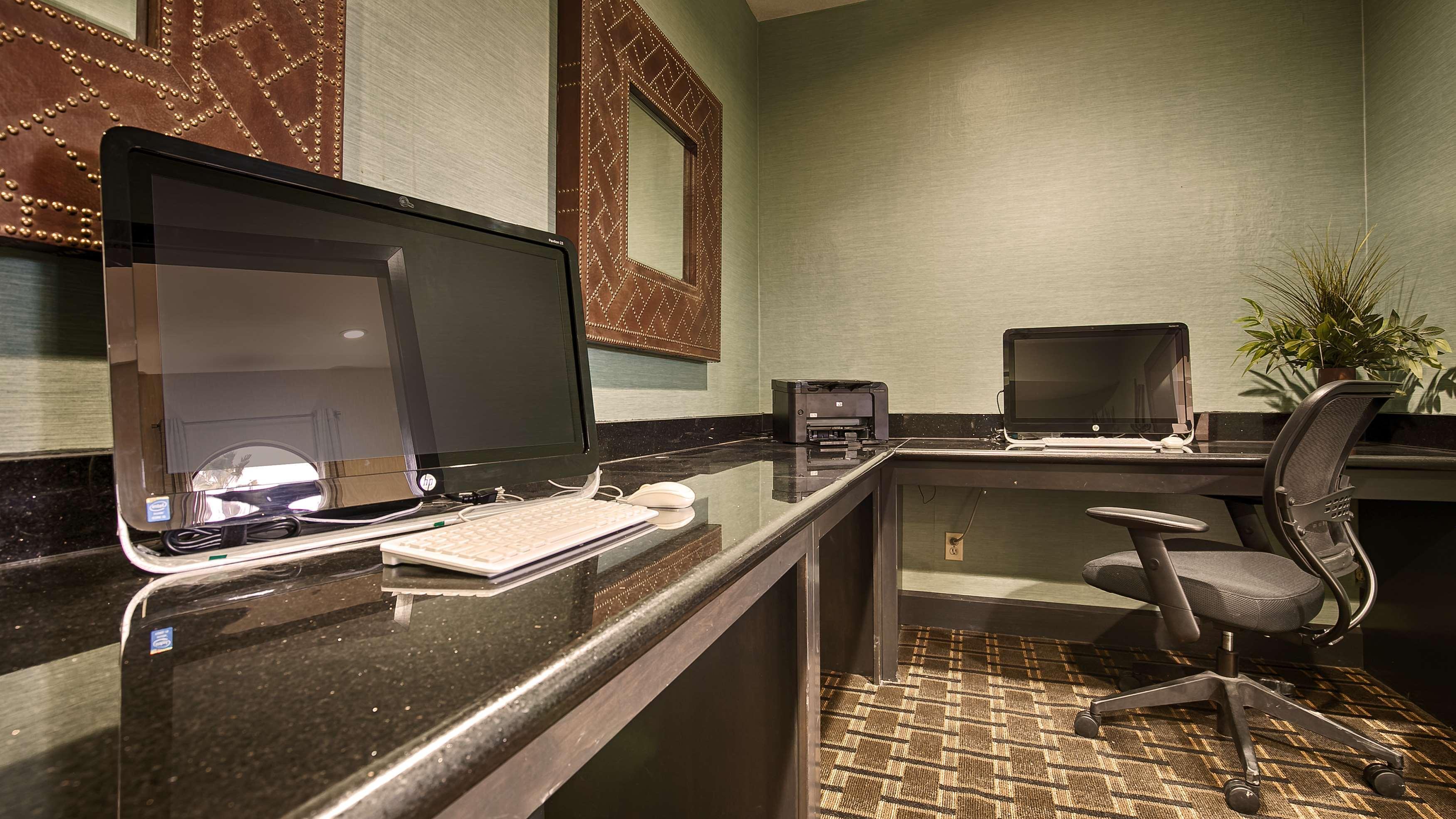 Best Western Huntsville Exterior photo
