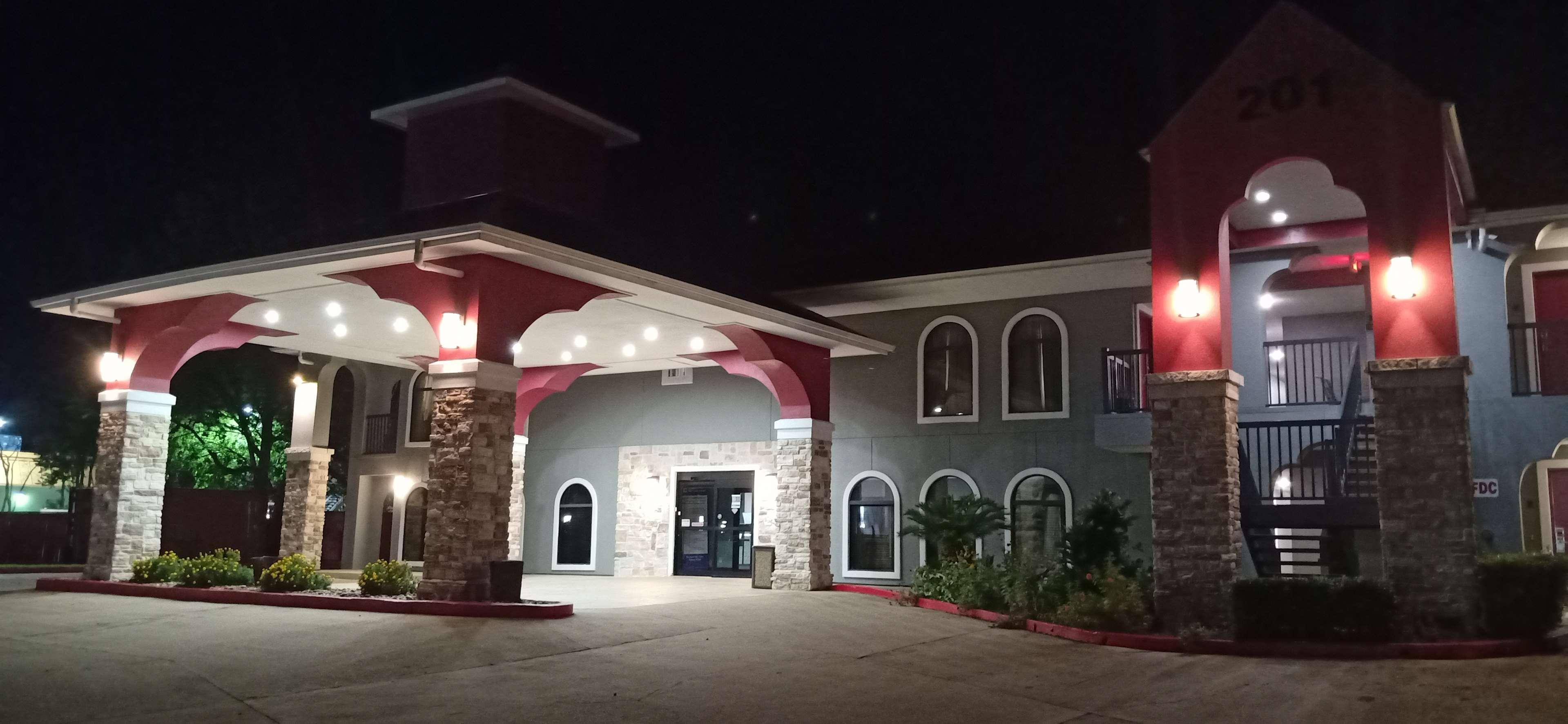 Best Western Huntsville Exterior photo