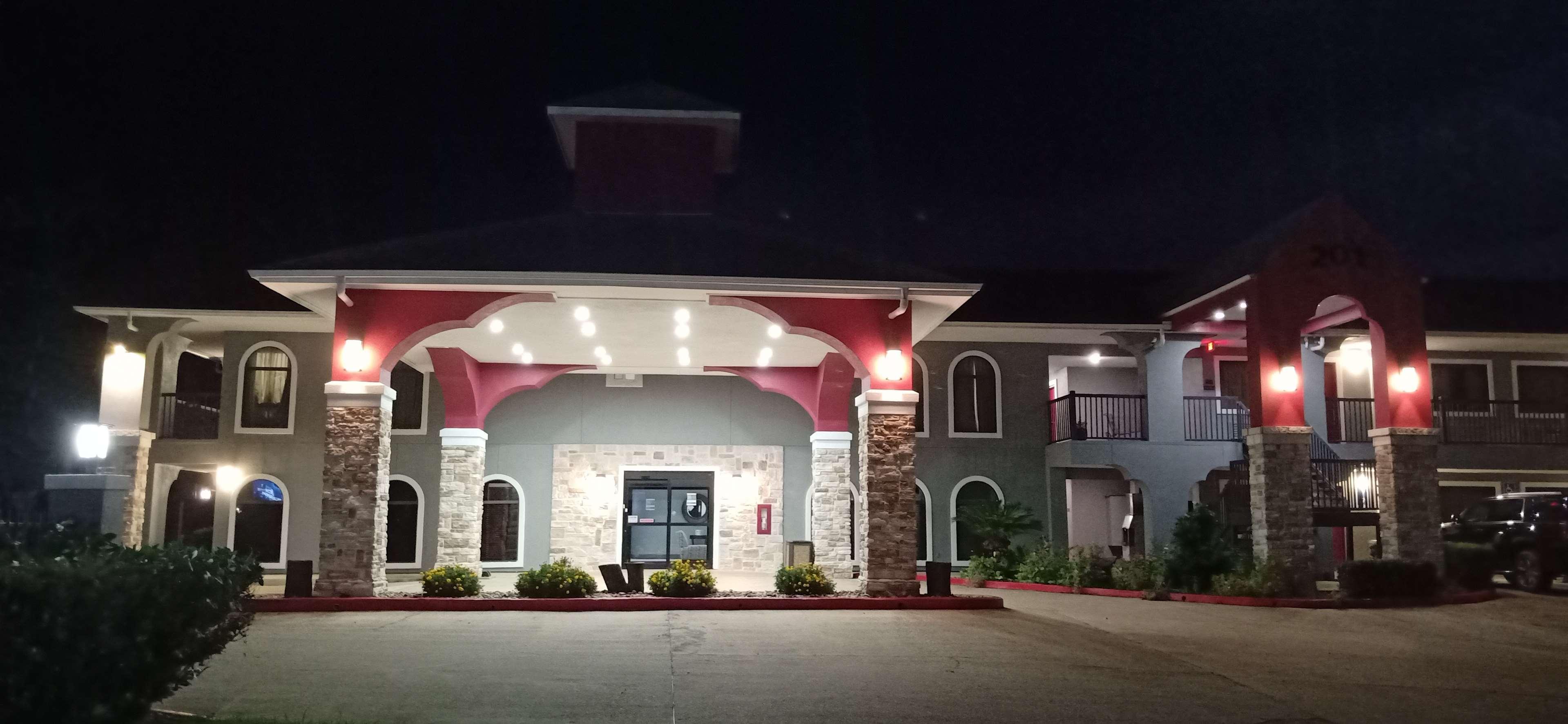 Best Western Huntsville Exterior photo