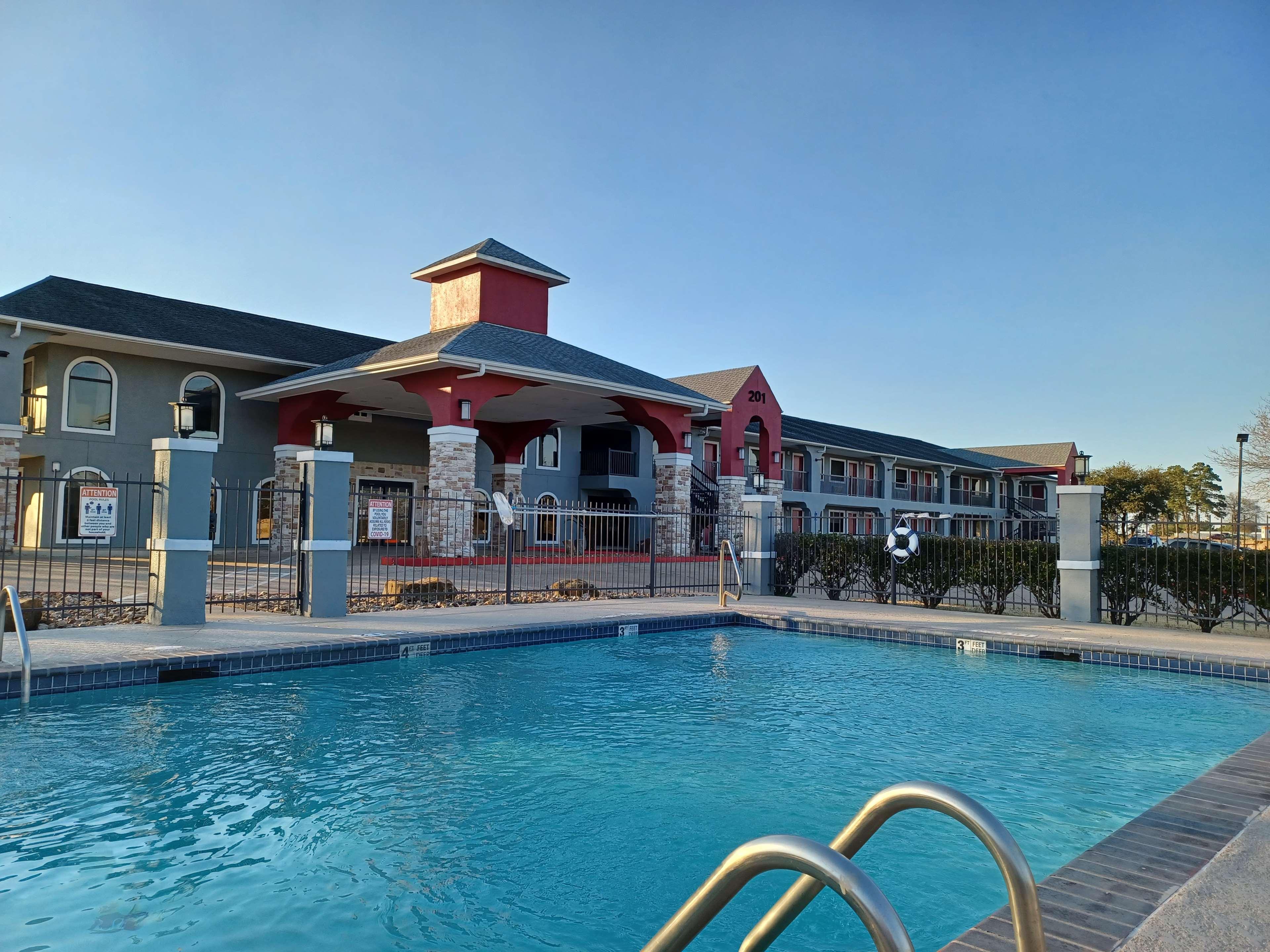 Best Western Huntsville Exterior photo